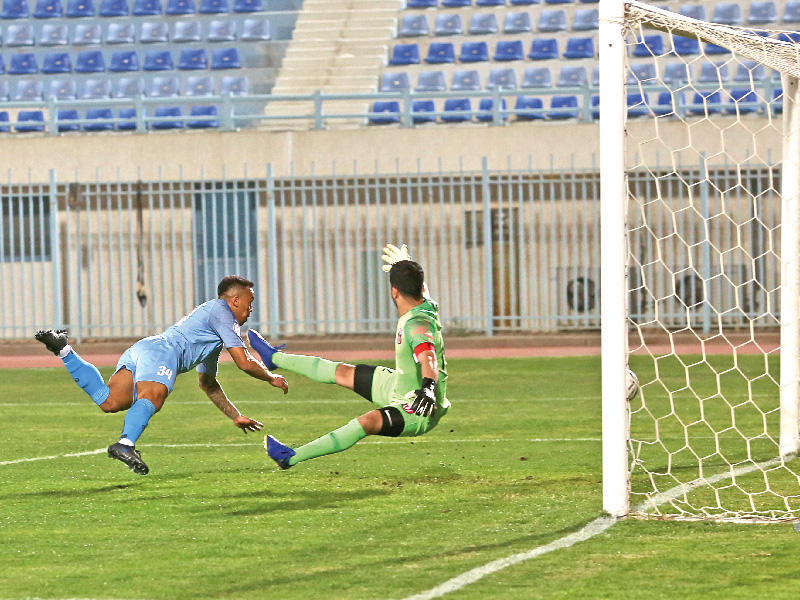 جانب من مباراة السالمية والنصر