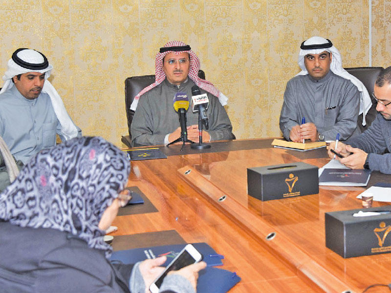 نائب مدير الهيئة العامة للقوى العاملة لقطاع شؤون العمالة عبدالله المطوطح خلال المؤتمر