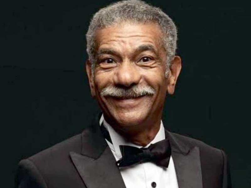 الفنان سيد رجب 