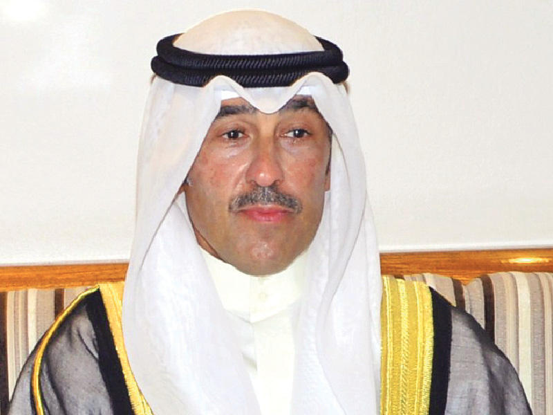  محافظ الأحمدي الشيخ فواز الخالد