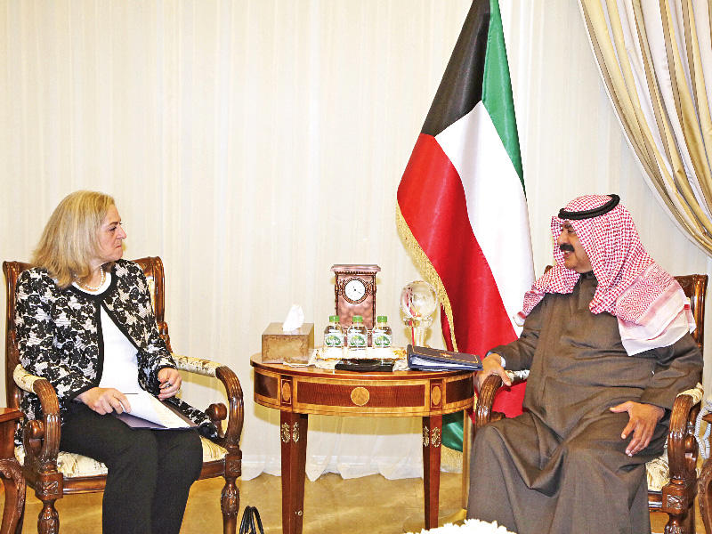 نائب وزير الخارجية خالد الجارالله مستقبلاً السفيرة الأميركية أمس