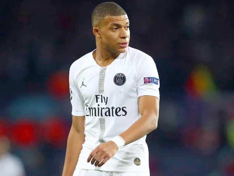 نجم هجوم باريس سان جرمان كيليان مبابي