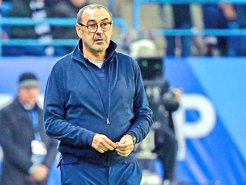 مدرب فريق يوفنتوس لكرة القدم ماوريتسيو ساري