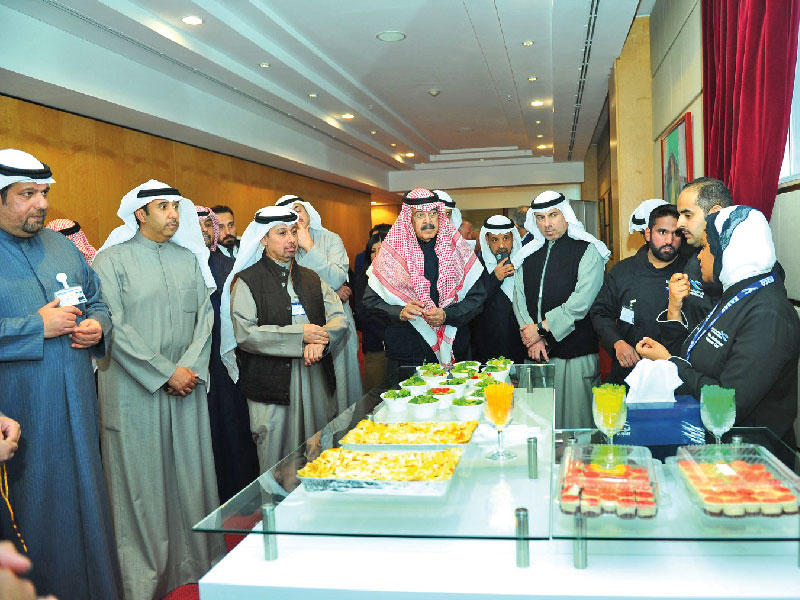 جانب من تقديم  قوائم الطعام الجديدة المقدمة على متن طائرات الخطوط الجوية الكويتية 