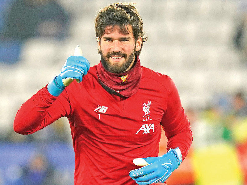 حارس مرمى ليفربول بول اليسون بيكر