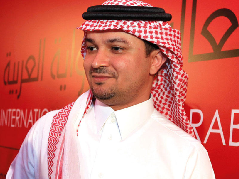  الروائي محمد علوان