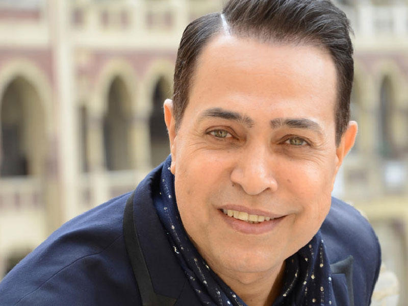 الفنان حكيم