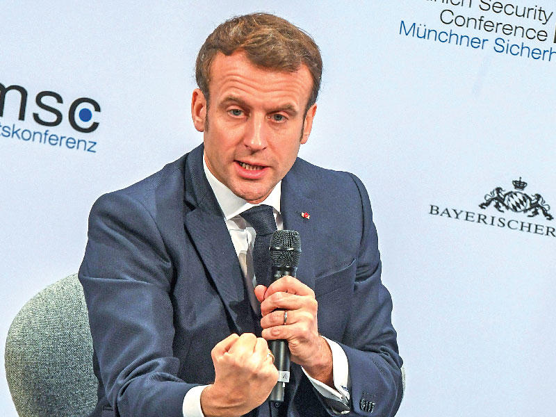  الرئيس الفرنسي إيمانويل ماكرون