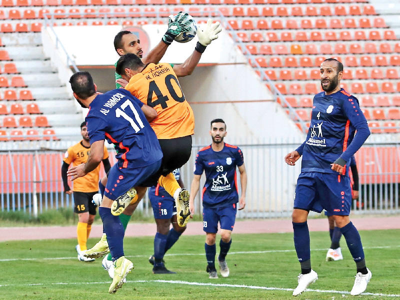 جانب من مباراة القادسية واليرموك