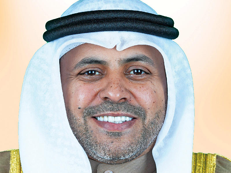 وزير الاعلام ووزير الدولة لشئون الشباب محمد الجبري