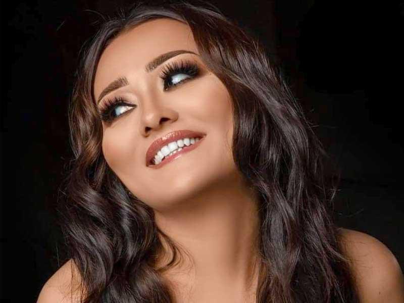 الفنانة رندا البحيري 