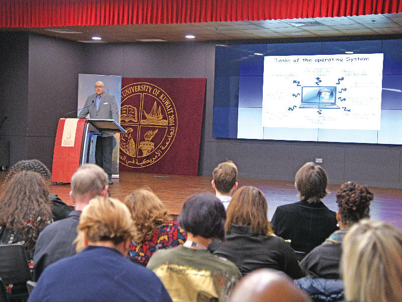 جانب من المؤتمر 