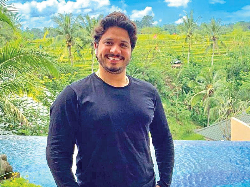 المطرب مصطفى حجاج