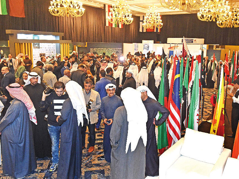 حضور حاشد في افتتاح معرض الاختراعات