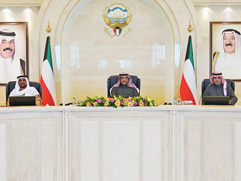 سمو رئيس مجلس الوزراء الشيخ صباح الخالد مترئساً اجتماع مجلس الوزراء أمس