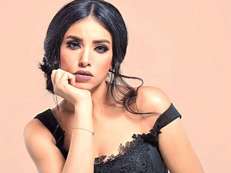 المطربة مروة نصر