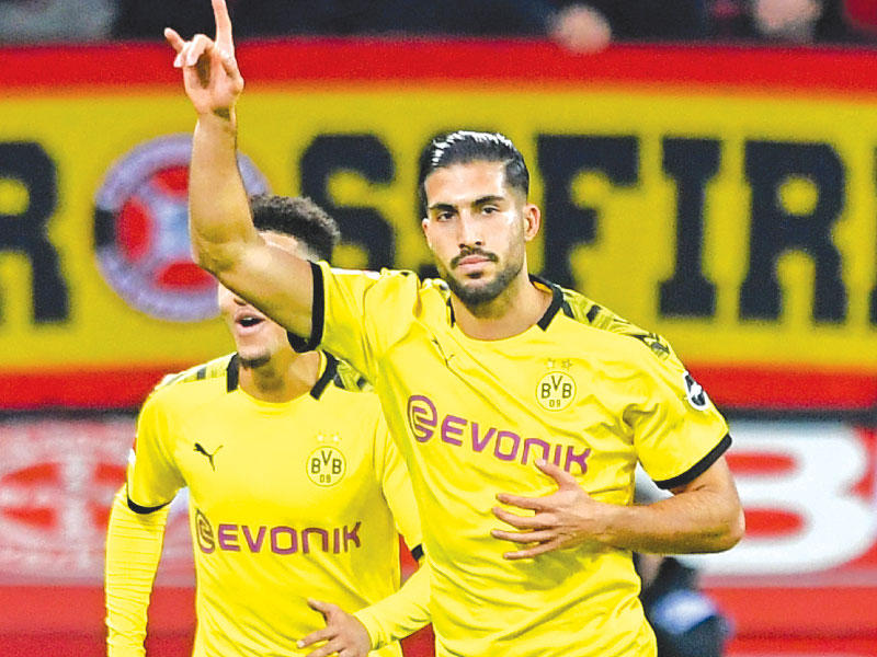  لاعبنادي يوفنتوس إيمري تشان