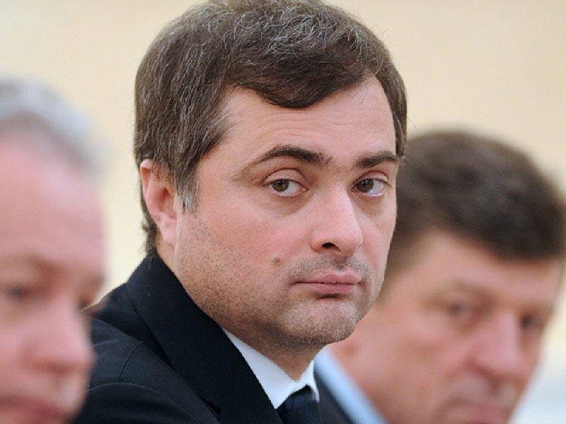  مستشار الرئيس الروسي فلاديسلاف سوركوف