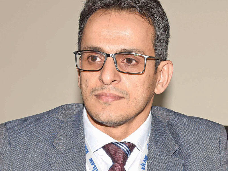 أستاذ القانون التجاري في كلية القانون الكويتية العالمية (KiLAW) د. طلال العدواني 