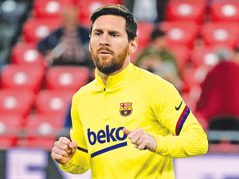 قائد برشلونة الأرجنتيني ليونيل ميسي 