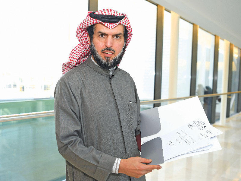 النائب د. عادل الدمخي