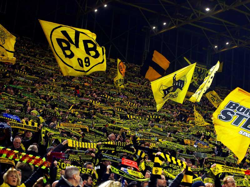 جماهير بوروسيا دورتموند