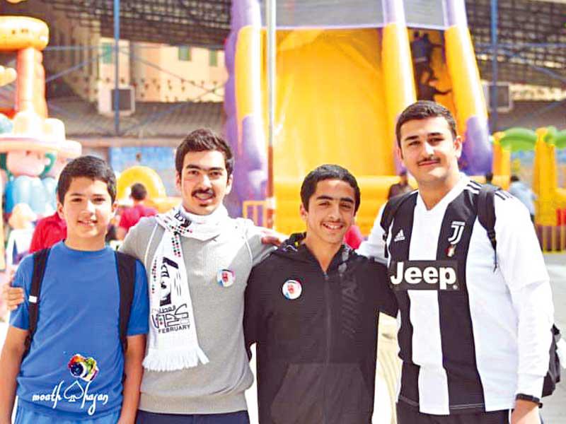 أحمد ماهر وسيد عيسى حسيني وسيد موسىحسيني وسيد يوسف حسينيn