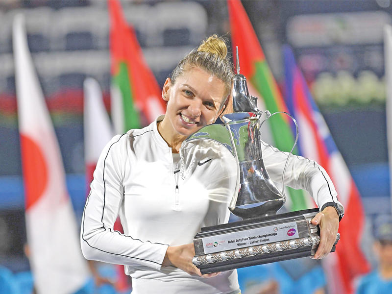 لاعبة كرة المضرب الرومانية سيمونا هاليب