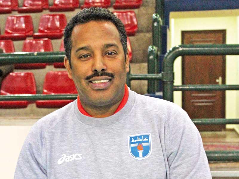 خالد البحوه رئيس وفد الفريق الأول للكرة الطائرة بنادي كاظمة 