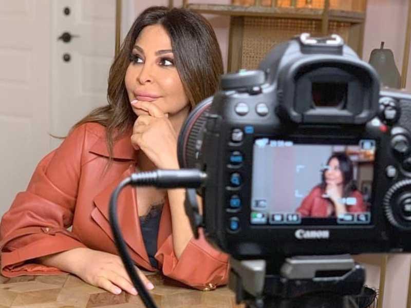 إليسا أنتهت من تسجيل «بنحب الحياة» 