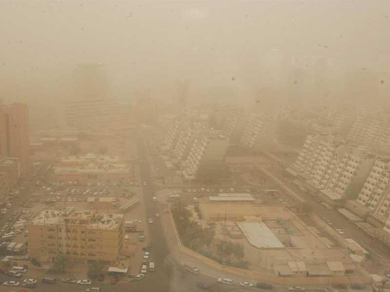 صورة ارشيفية موجة غبار اجتاحت البلاد سابقا