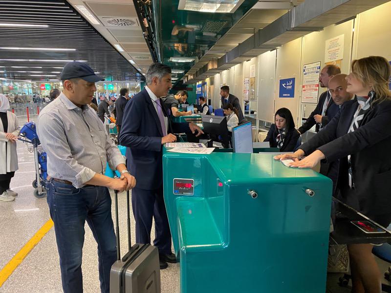 الزمنان يتابع إجراءات اجلاء الكويتيين