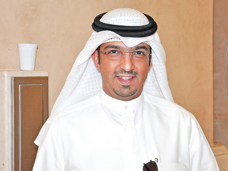 الأمين العام للمؤسسة عبدالرحمن خالد البابطين