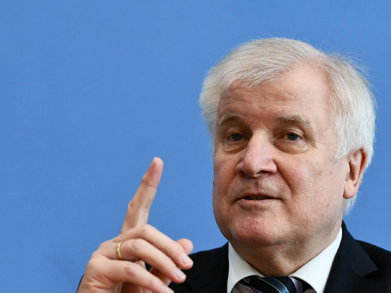 وزير الداخلية الألماني، هورست زيهوفر