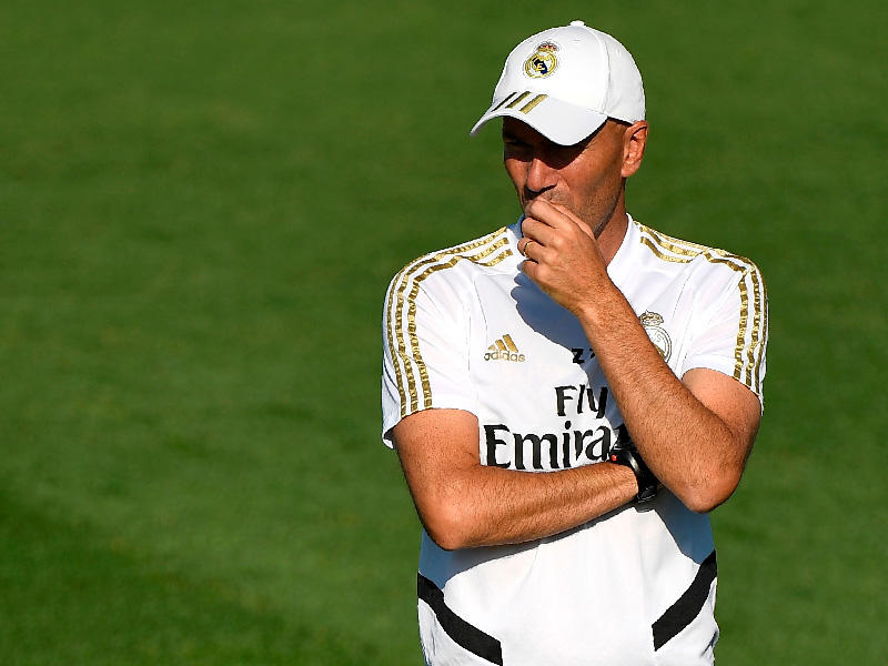  المدير الفني لريال مدريد، الفرنسي زين الدين زيدان