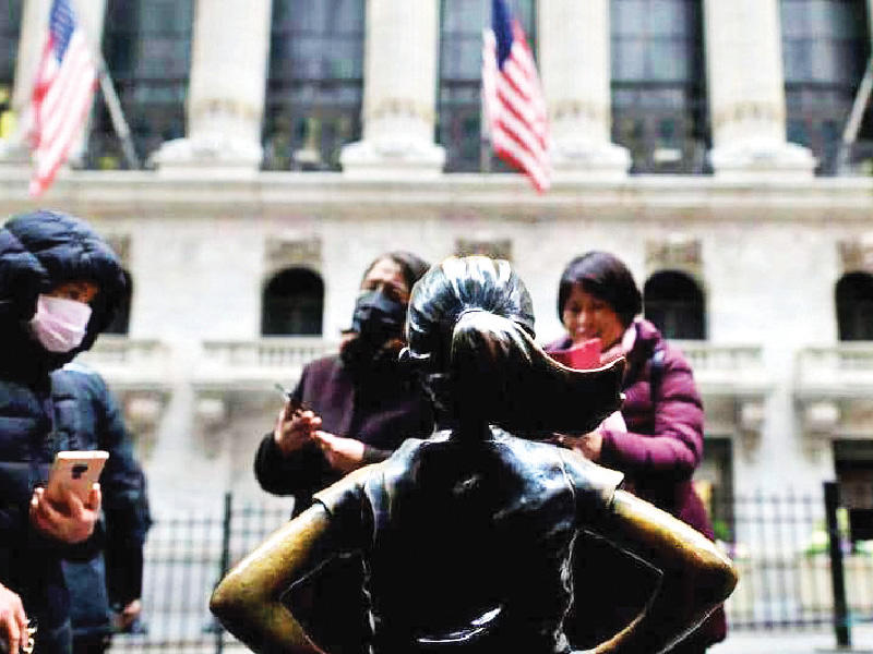 إيرانيون يحرقون مستوصفاً في بندر عباس 