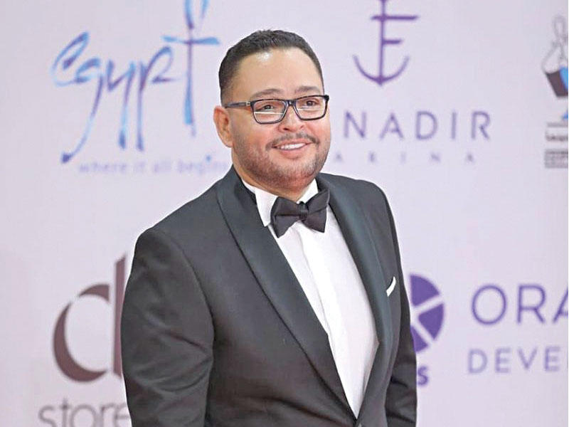 النجم أحمد رزق 