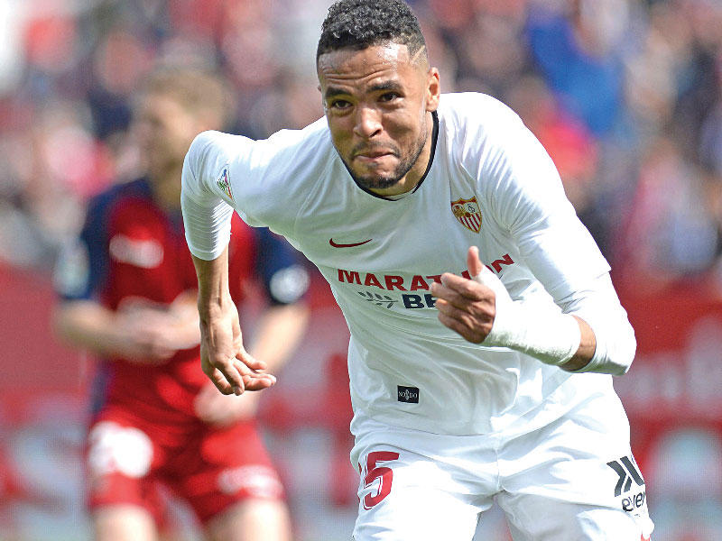 النصيري نجم إشبيلية