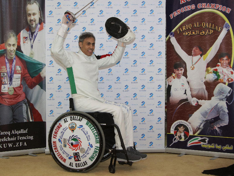 بطل أبطال العالم في المبارزة على الكراسي المتحركة طارق القلاف