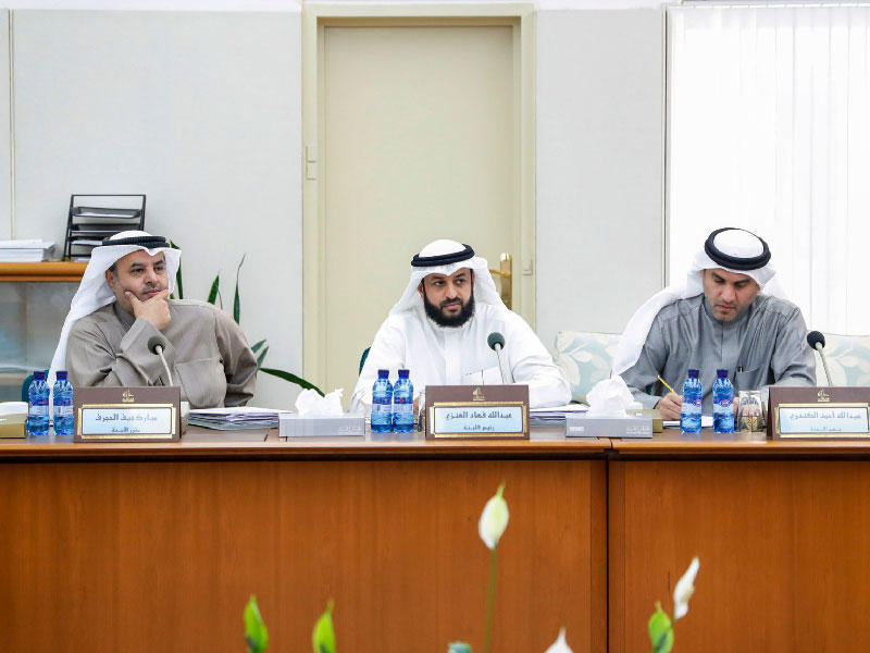  لجنة شؤون البيئة البرلمانية في اجتماعها أمس