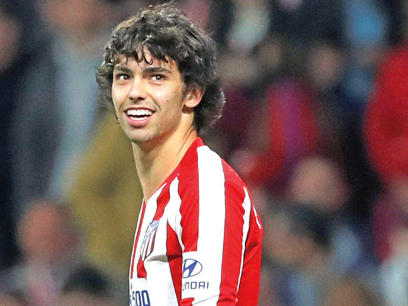 لاعب نادي اتلتيكو مدريد جواو فيلكس