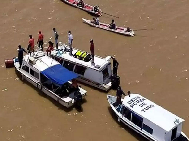 غرق العشرات في «نهر جاري»