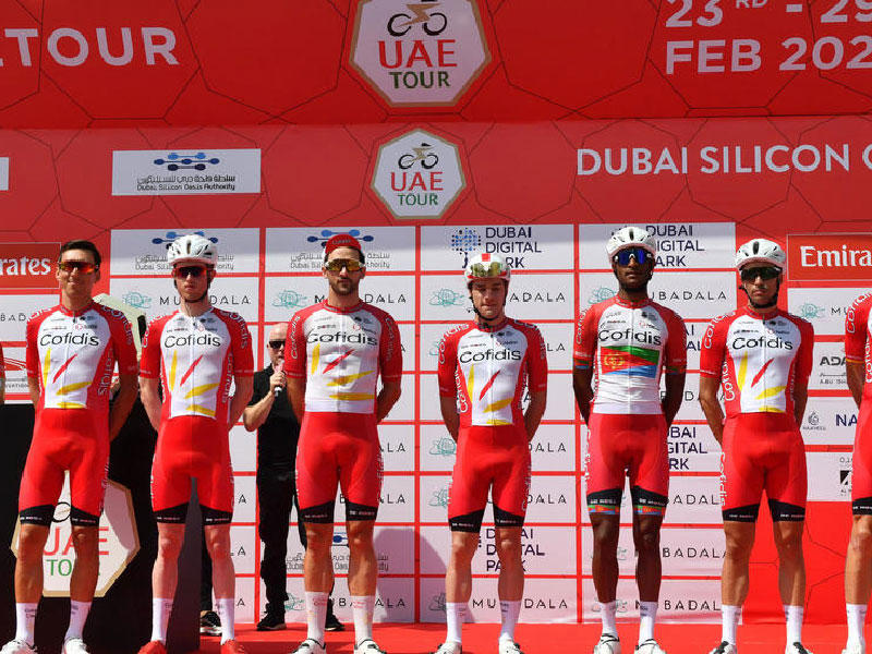 فريقا كوفيديس وغروباما للدراجات الهوائية 