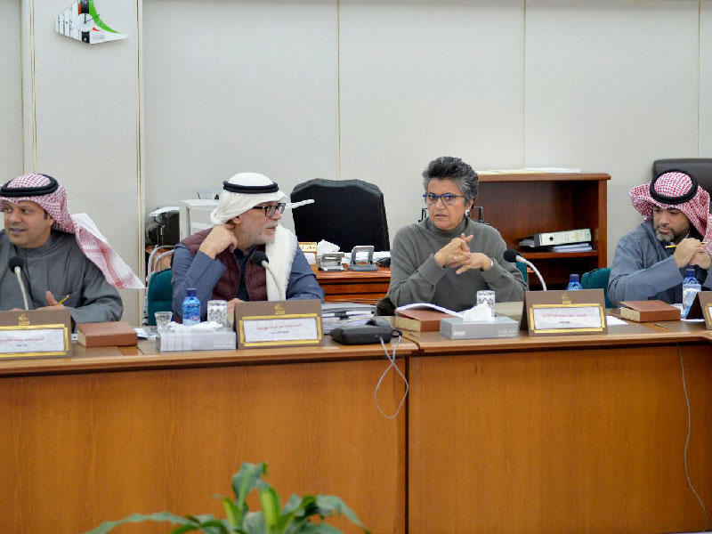 إجتماع سابق للجنة الشؤون المالية والاقتصادية البرلمانية