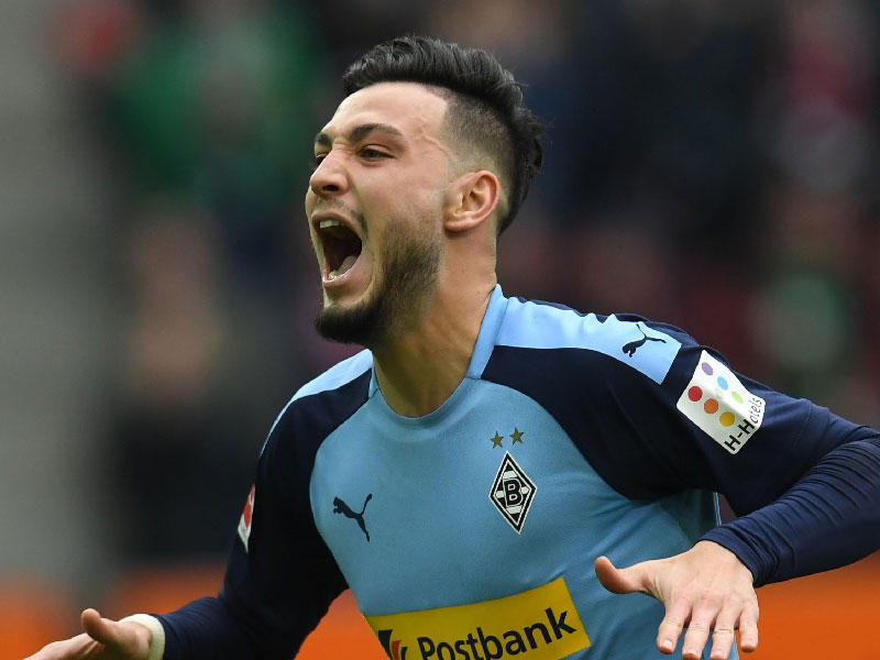  المدافع الأيسر لنادي بوروسيا دورتموند رامي بن سبعيني