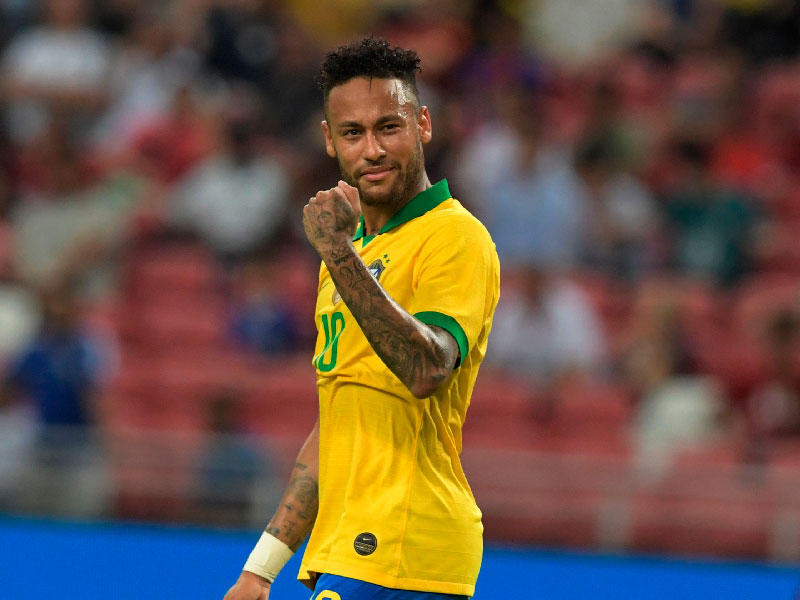 مهاجم باريس سان جرمان والمنتخب البرازيلي نيمار