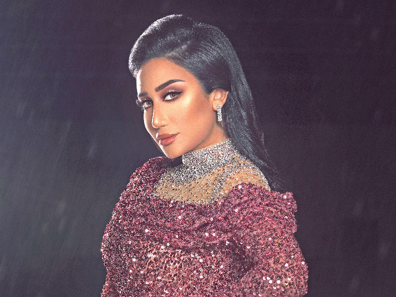 الفنانة البحرينية حنان رضا