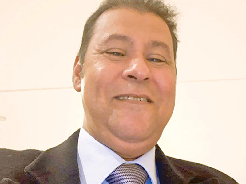 الفنان التشكيلي صلاح قطب