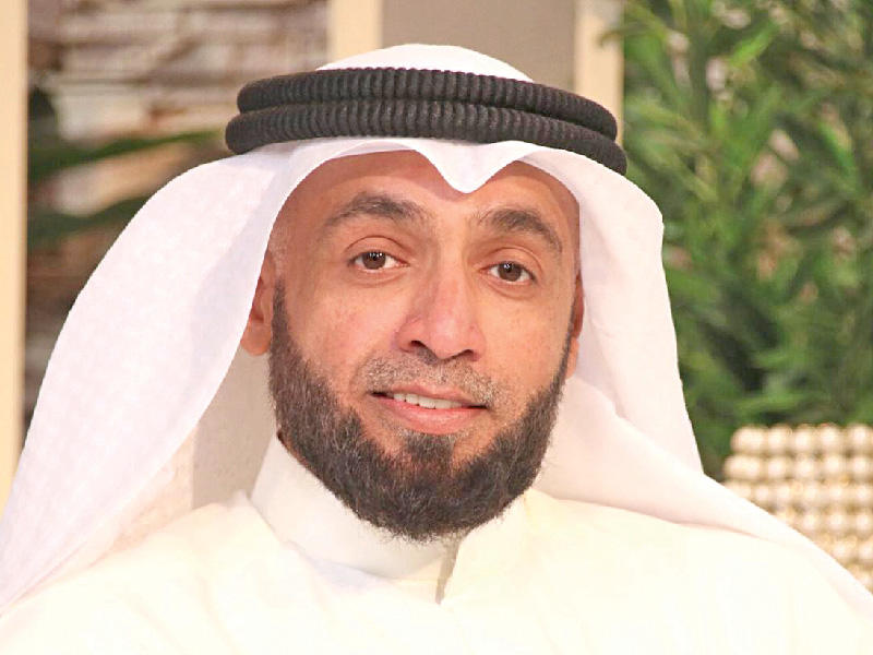 المدير العام للبنك سالم الحمر