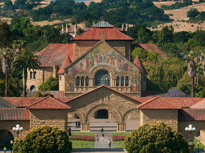جامعة ستانفورد الأميركية 